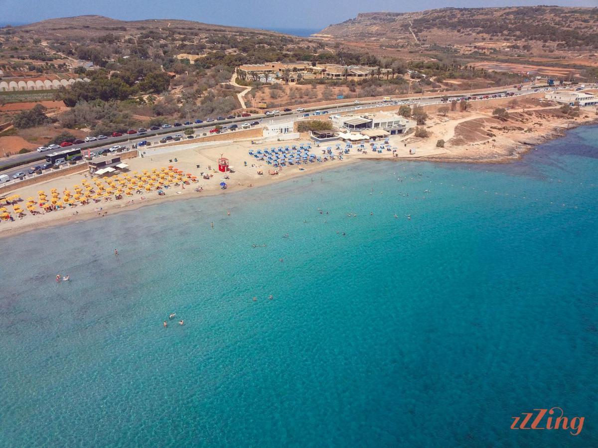 Pretty Beachfront Penthouse In * Mellieħa