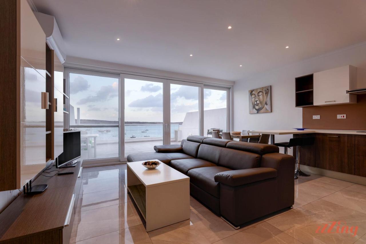 Pretty Beachfront Penthouse In Apartament Mellieħa